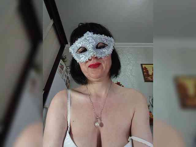 Lilya18 webcam