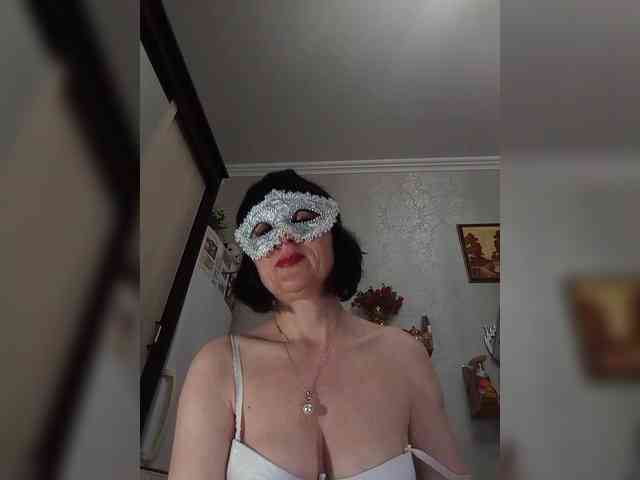 Lilya18 webcam
