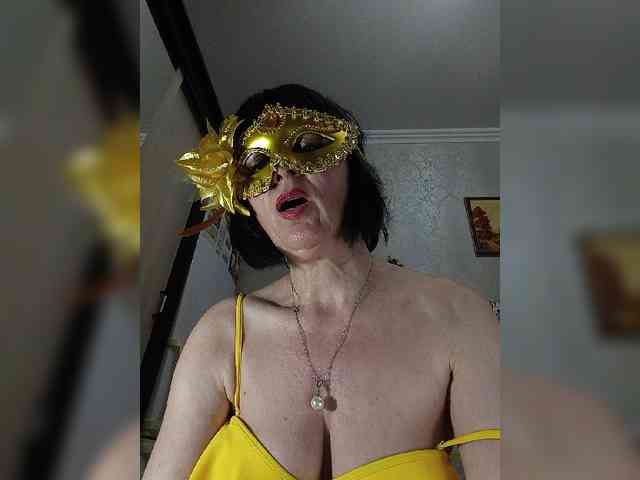 Lilya18 webcam