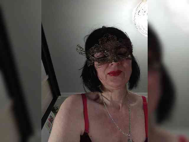 Lilya18 webcam