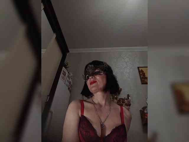 Lilya18 webcam