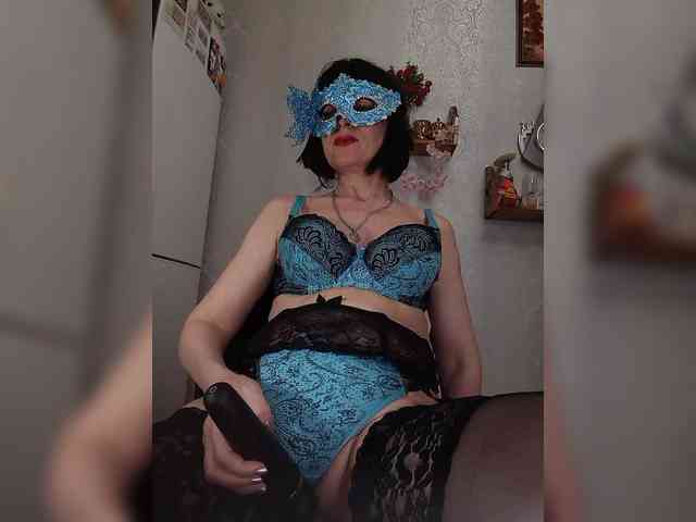 Lilya18 webcam
