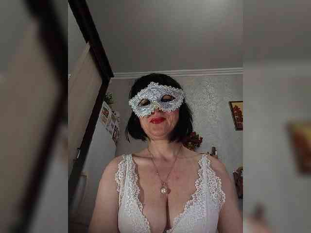 Lilya18 webcam