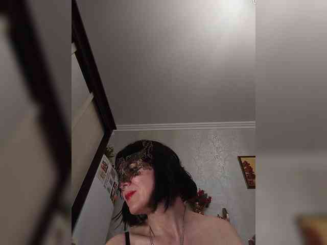 Lilya18 webcam