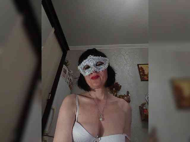 Lilya18 webcam