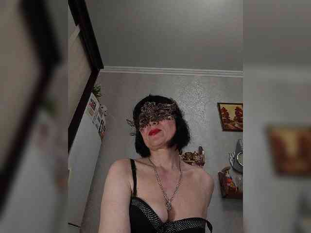 Lilya18 webcam