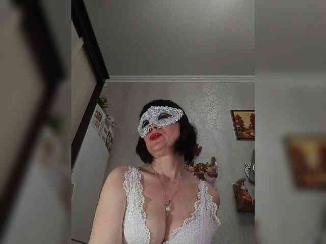 Lilya18 webcam