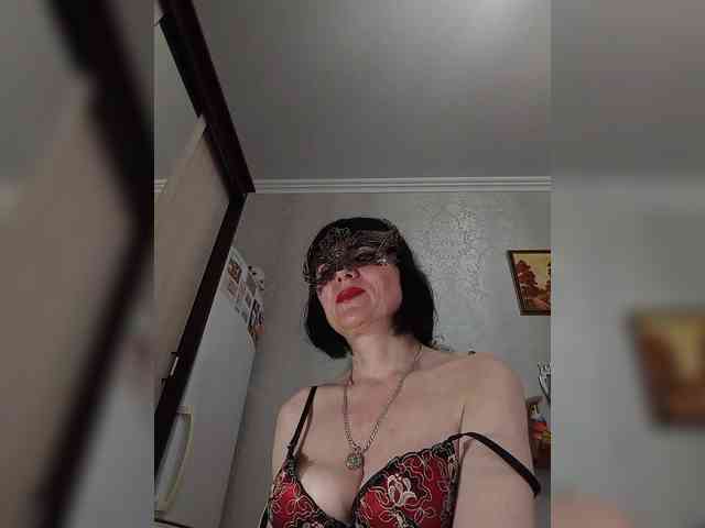 Lilya18 webcam