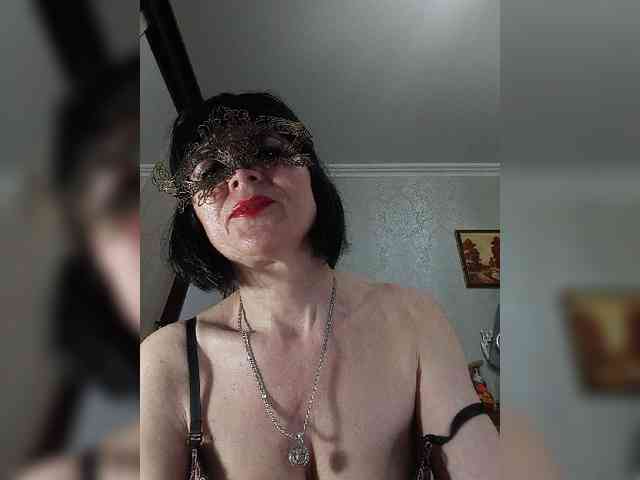 Lilya18 webcam