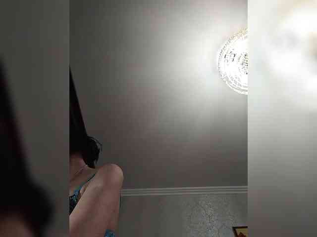 Lilya18 webcam