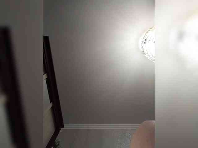 Lilya18 webcam