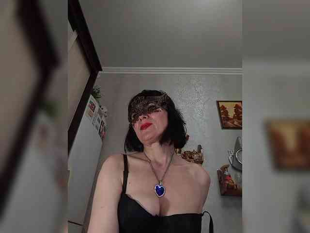 Lilya18 webcam