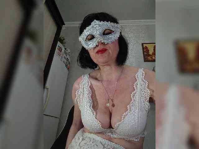Lilya18 webcam