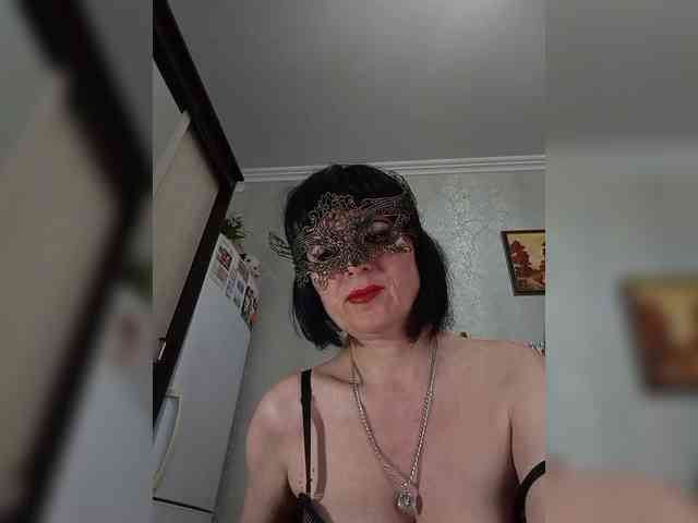 Lilya18 webcam