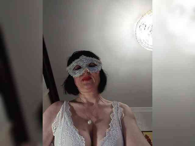 Lilya18 webcam