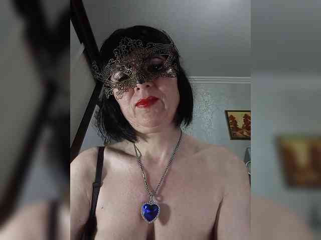 Lilya18 webcam