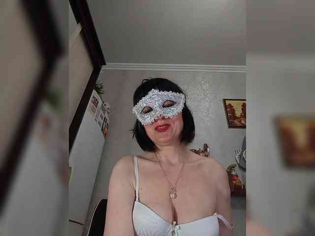 Lilya18 webcam