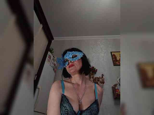 Lilya18 webcam