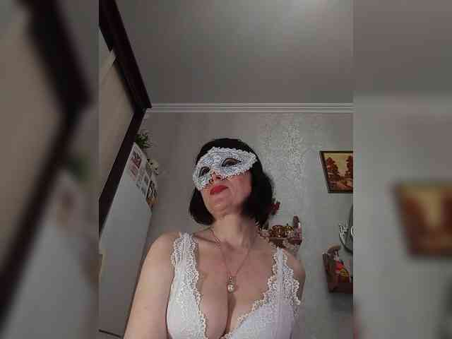 Lilya18 webcam