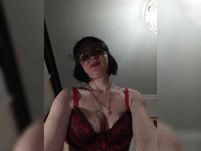 Lilya18 webcam