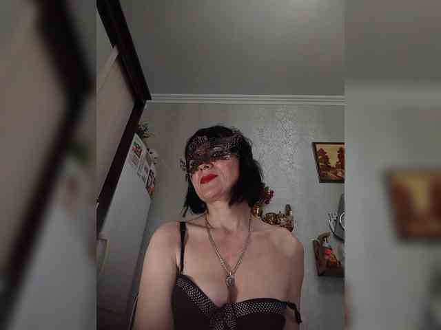 Lilya18 webcam
