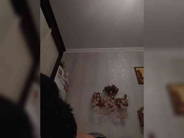 Lilya18 webcam