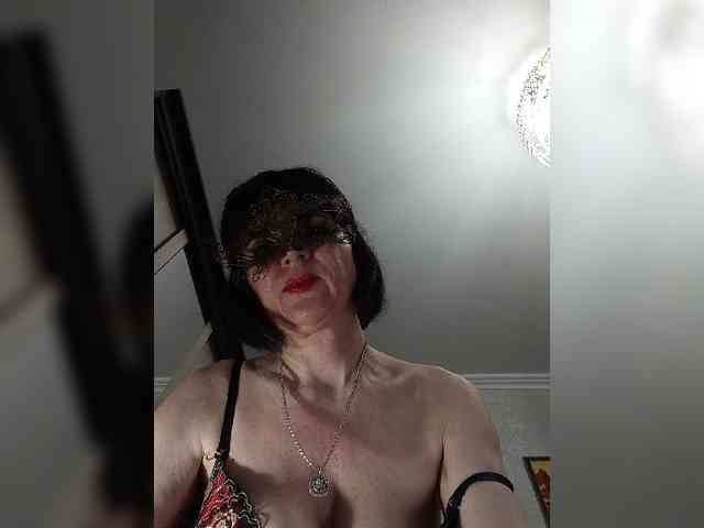 Lilya18 webcam