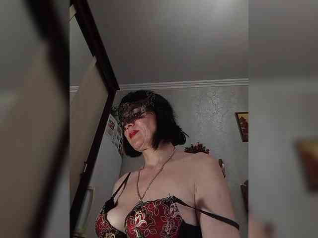 Lilya18 webcam