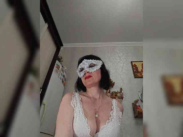 Lilya18 webcam