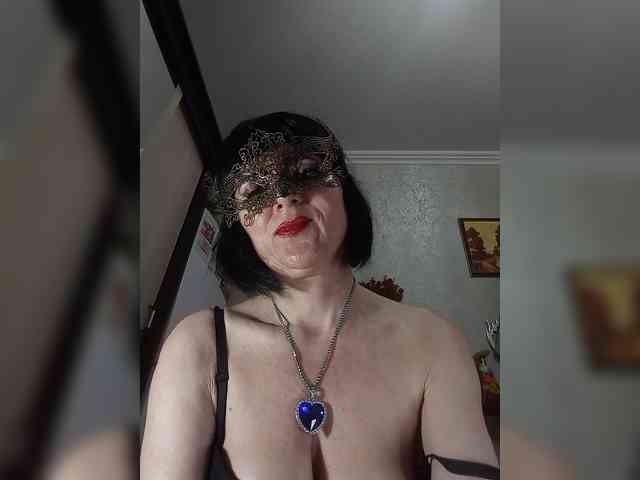 Lilya18 webcam