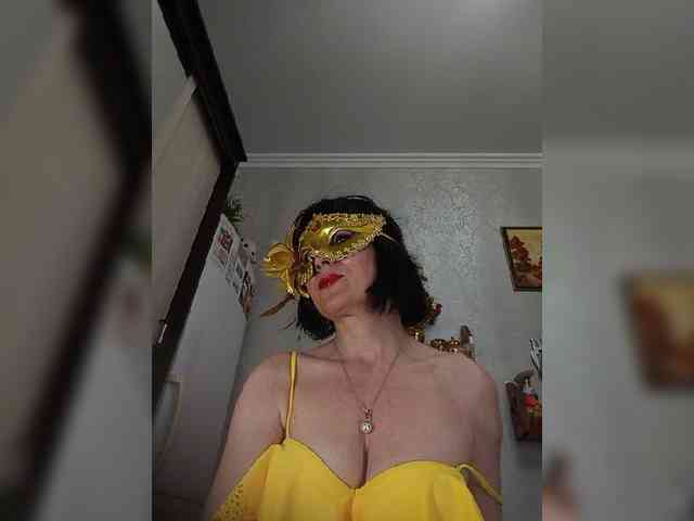 Lilya18 webcam