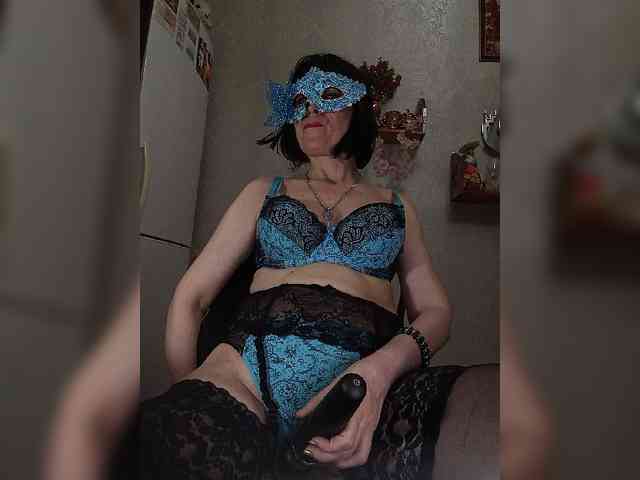 Lilya18 webcam