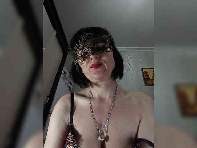 Lilya18 webcam