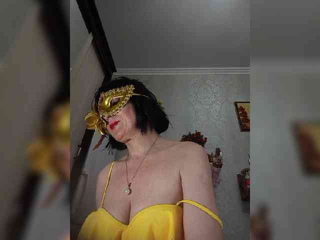 Lilya18 webcam