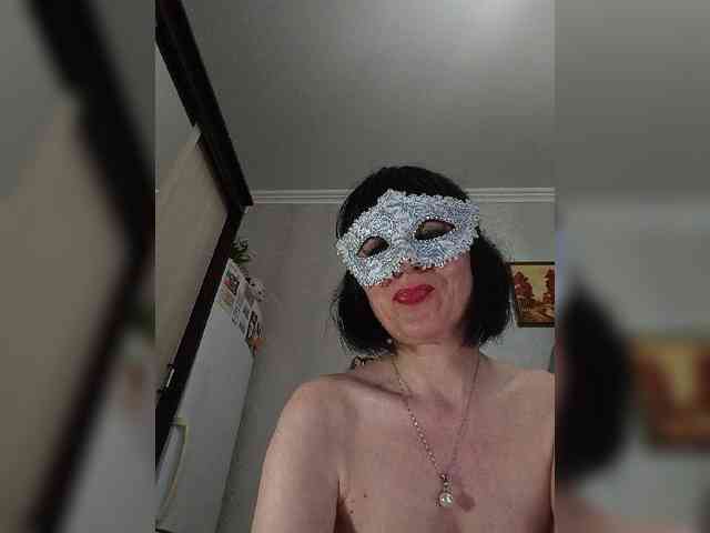 Lilya18 webcam