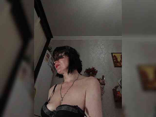Lilya18 webcam