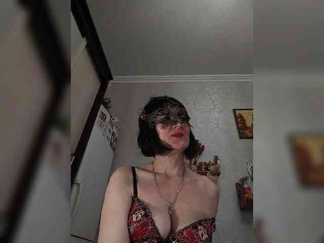 Lilya18 webcam
