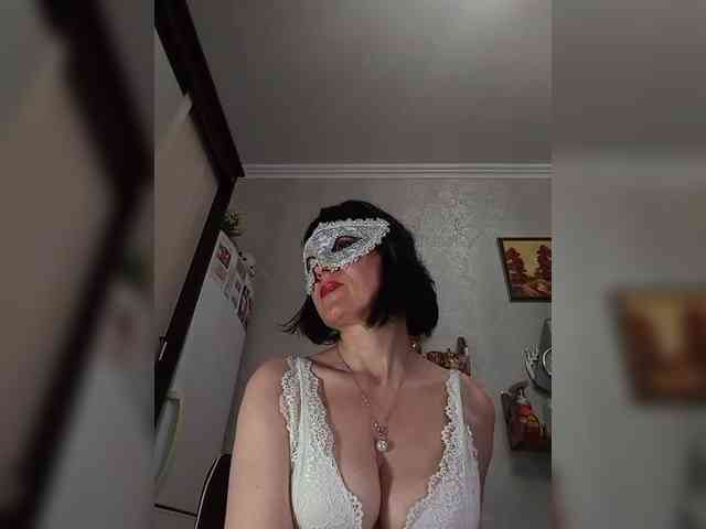 Lilya18 webcam