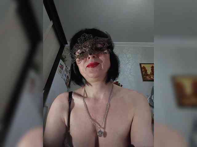 Lilya18 webcam