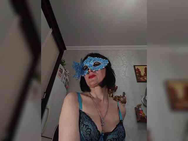 Lilya18 webcam