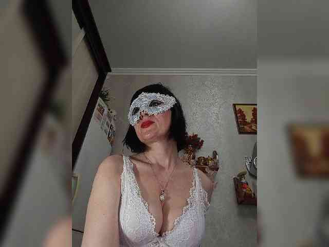 Lilya18 webcam