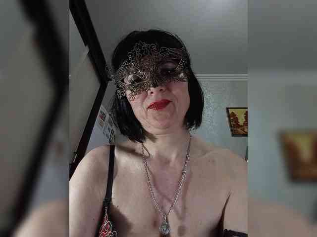 Lilya18 webcam