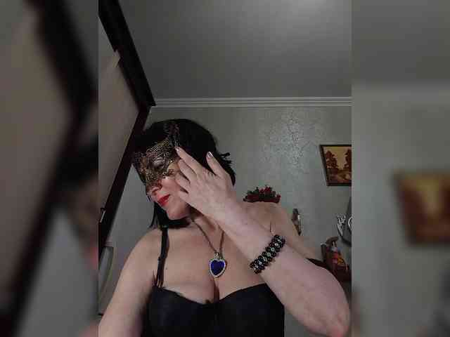 Lilya18 webcam