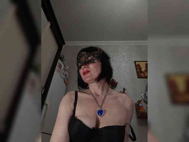 Lilya18 webcam