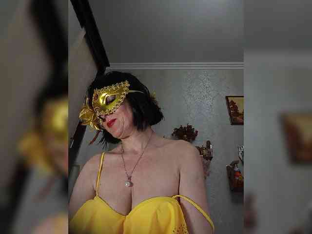 Lilya18 webcam