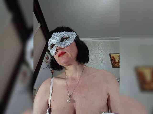 Lilya18 webcam