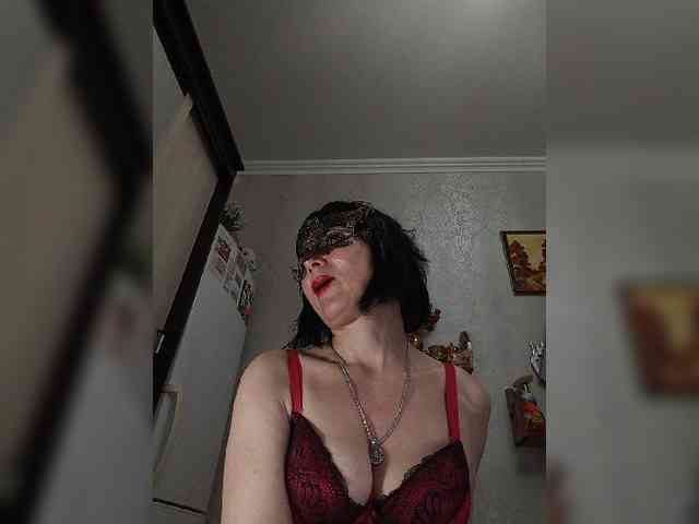 Lilya18 webcam