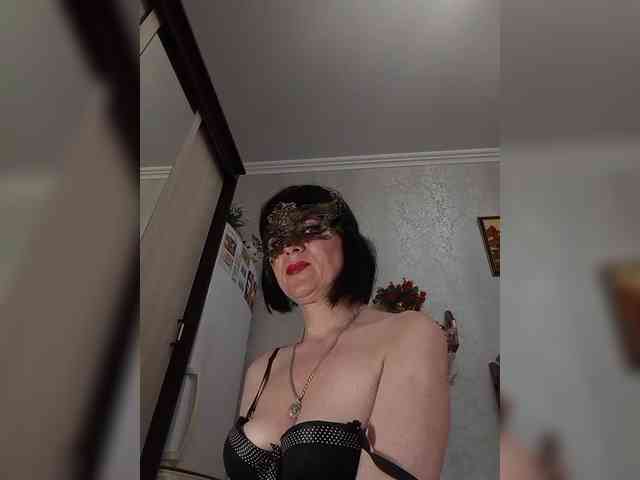 Lilya18 webcam