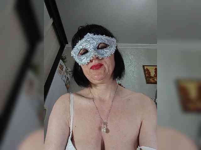Lilya18 webcam
