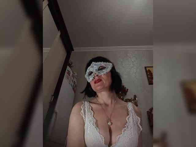 Lilya18 webcam